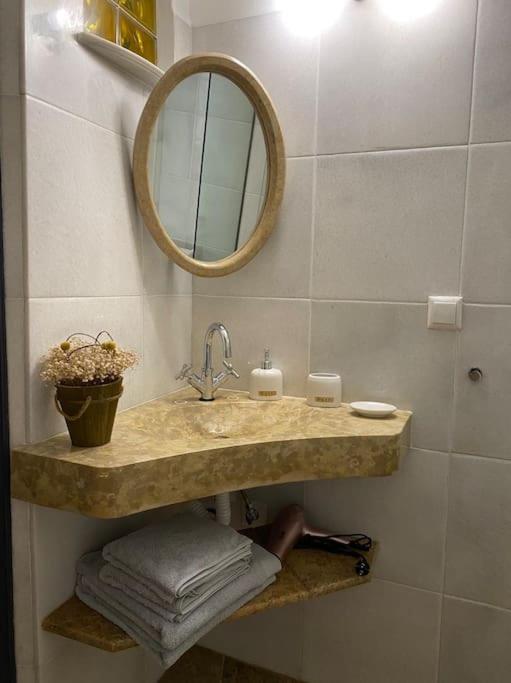 M&F Meteora Apartments #1 Kalampáka Ngoại thất bức ảnh