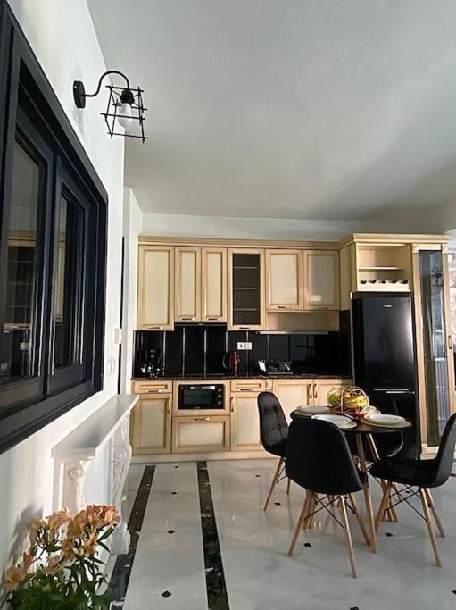 M&F Meteora Apartments #1 Kalampáka Ngoại thất bức ảnh